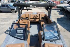 2022-malibu-m240-147287-image16.webp