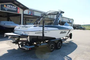 2018-malibu-wakesetter-vlx-147288-image6.webp