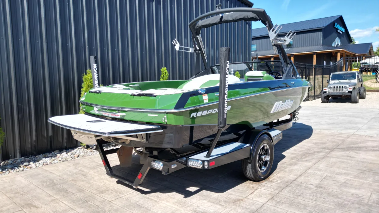 2022 Malibu Response TXi
