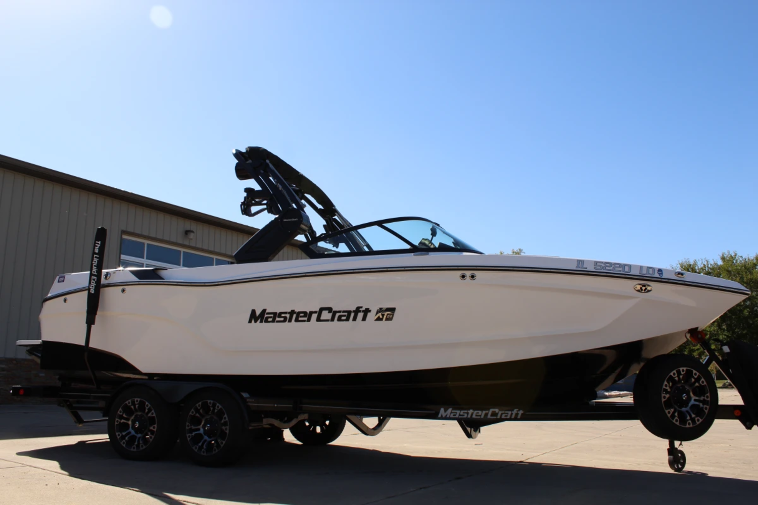 2022 Mastercraft XT24