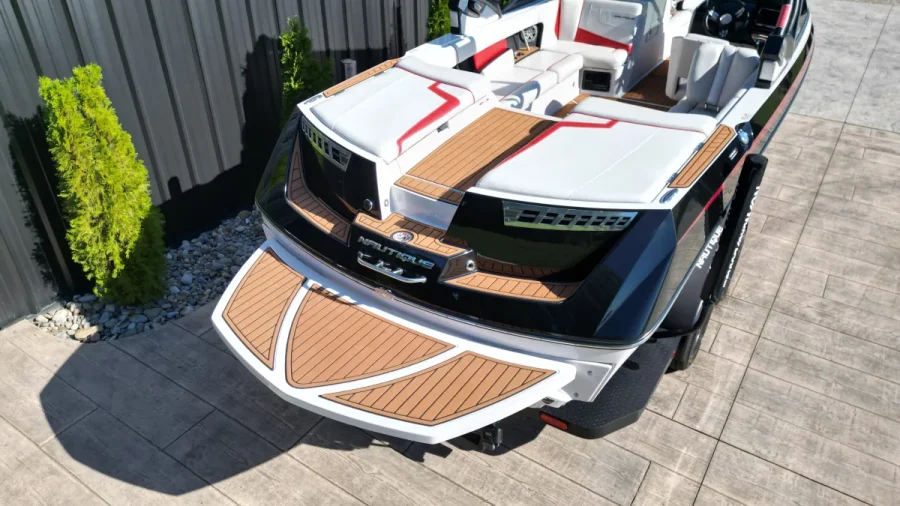 2015-nautique-super-air-nautique-230-147294-image13.webp