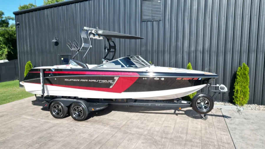 2015-nautique-super-air-nautique-230-147294-image2.webp