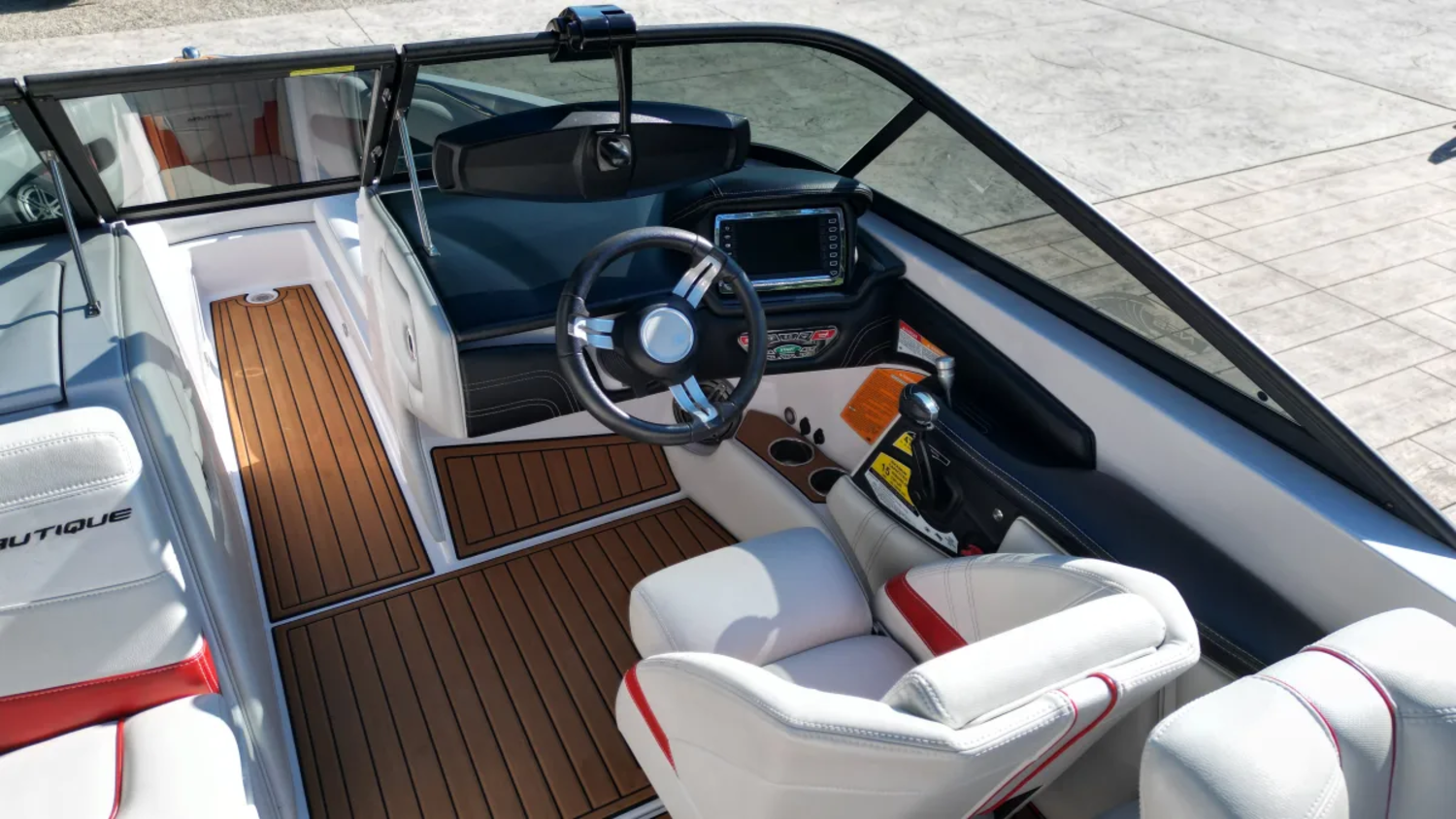 2015 Super Air Nautique 230