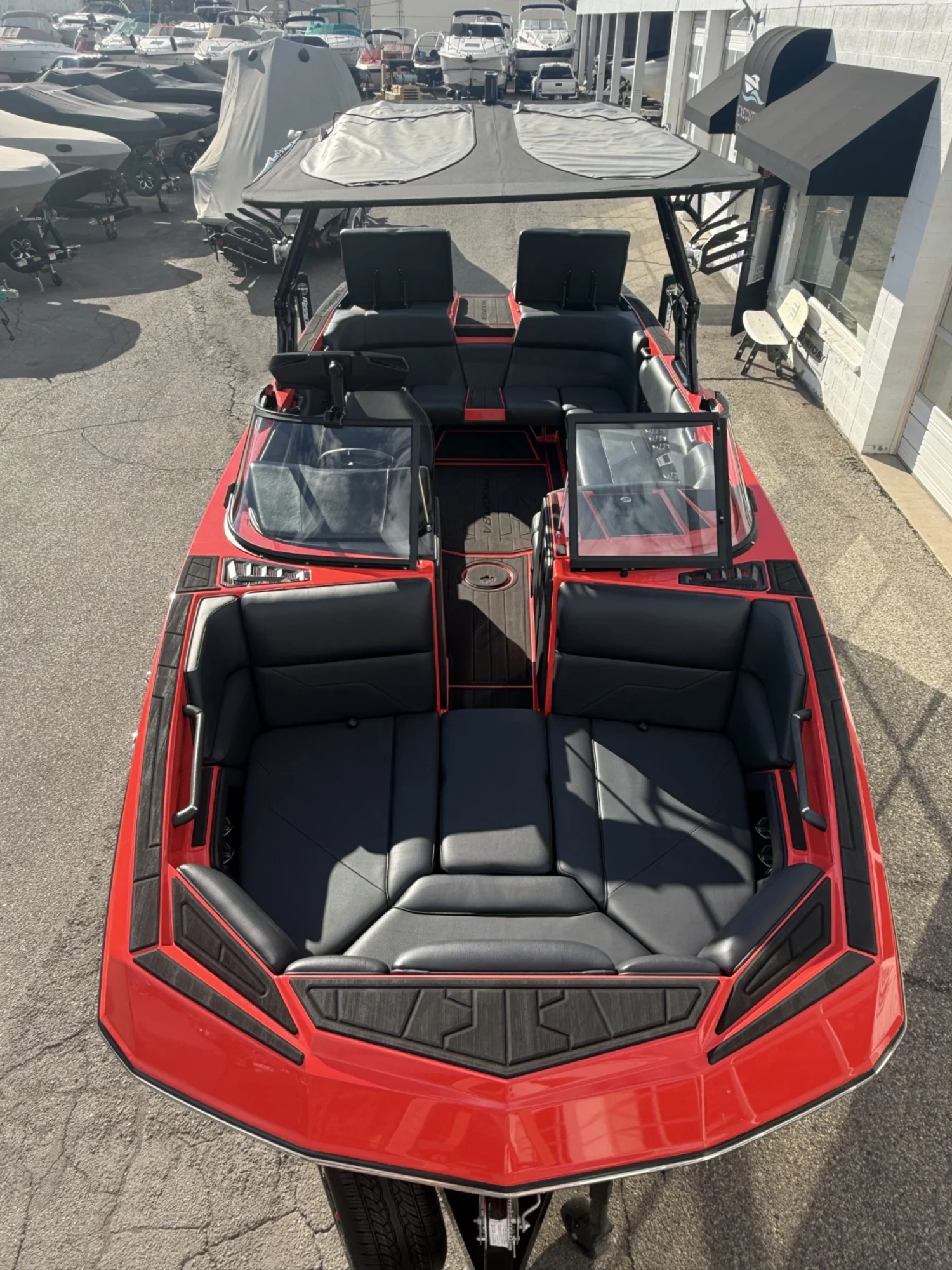 2025 23' Moomba MAX Bowrider