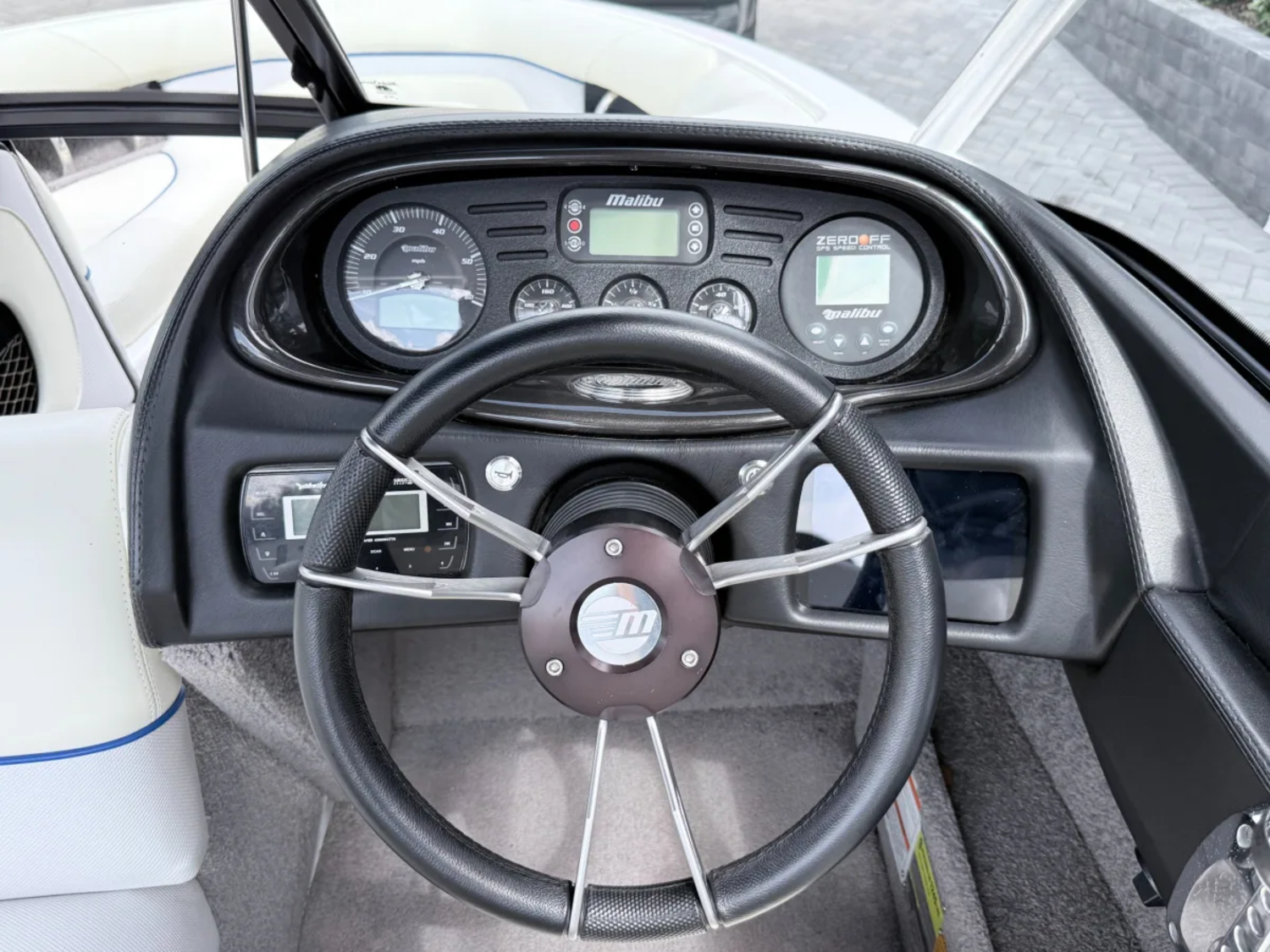 2013 Malibu Boats Response TXI