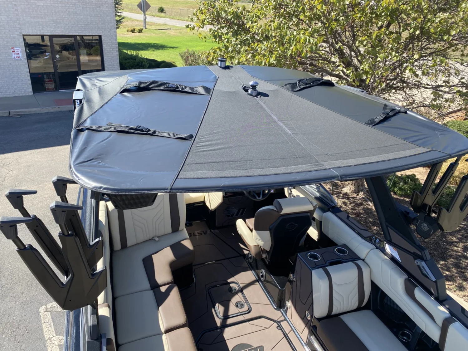 2027 Malibu Wakesetter 25 LSV