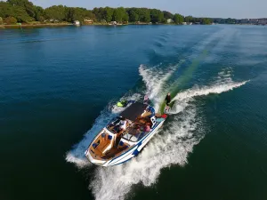 2017-nautique-g23-147341-image24.webp