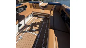 2017-nautique-g23-147341-image7.webp