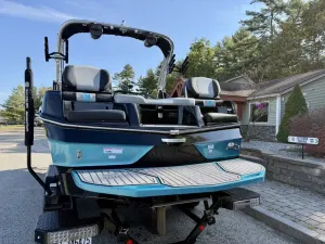 2023-mastercraft-xt22-147343-image18.webp