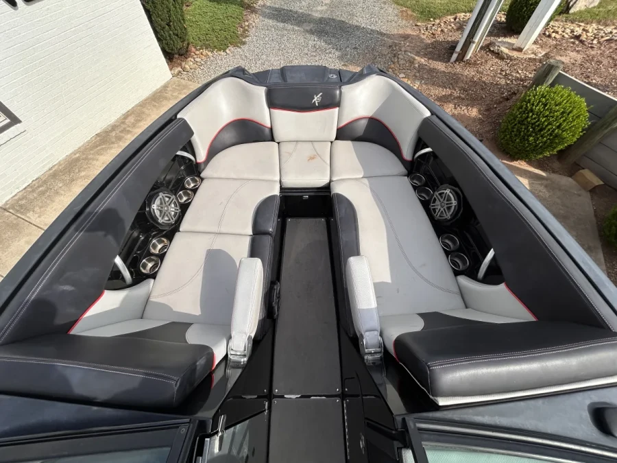 2016-mastercraft-x26-147355-image16.webp