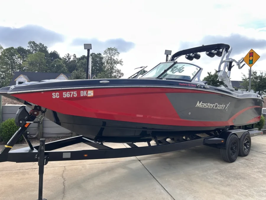 2016-mastercraft-x26-147355-image5.webp