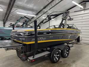 2012 Malibu Boats Wakesetter VLX for sale in Kalispell, Montana