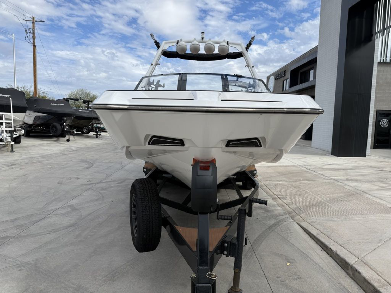 2025 Axis Wake Research A245