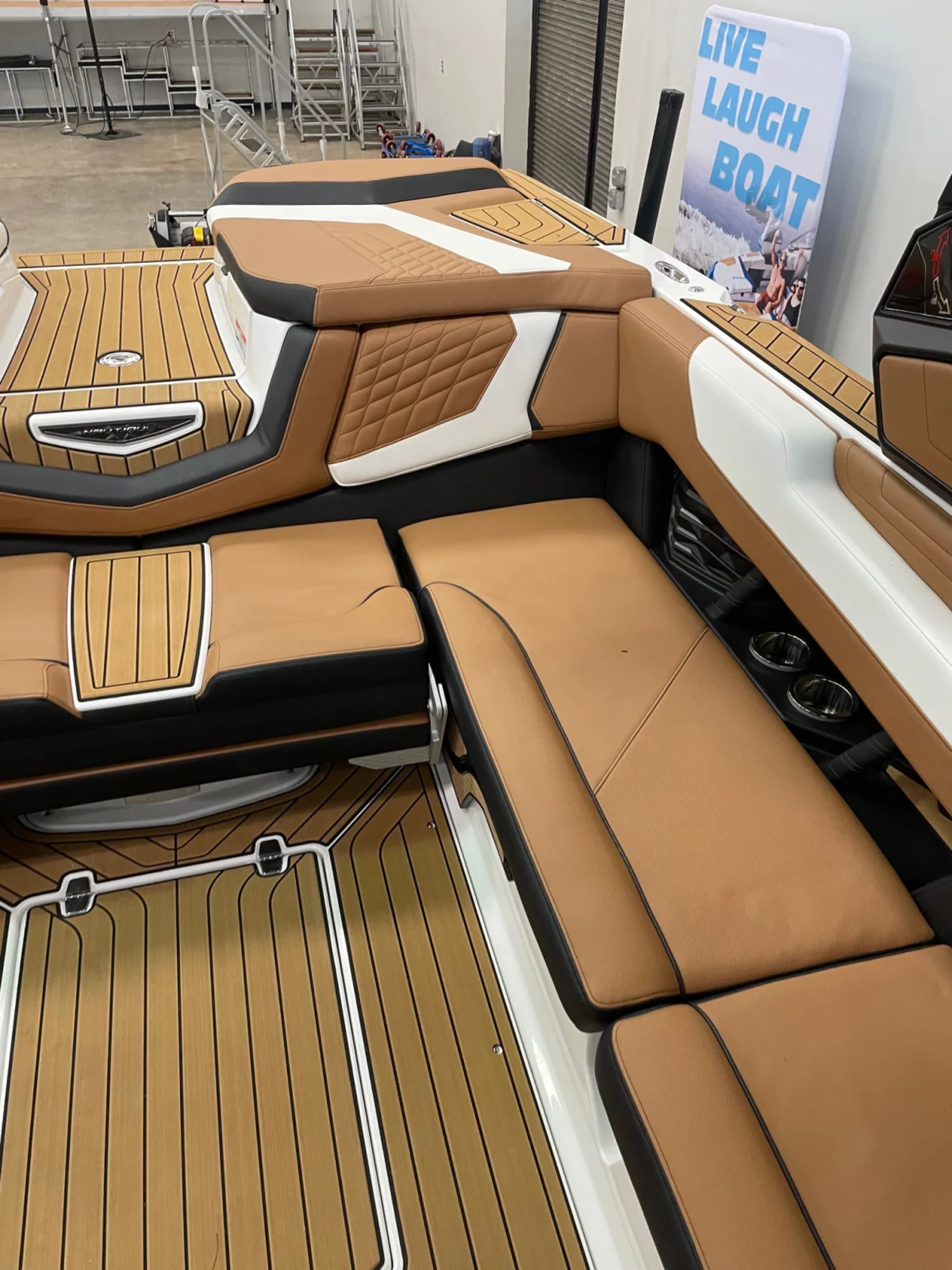 2022 Nautique Boats G23 Fresh Water Under 100 Hrs 