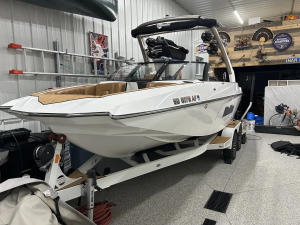 2020 Malibu Boats 21 MLX for sale in Brookings, South Dakota