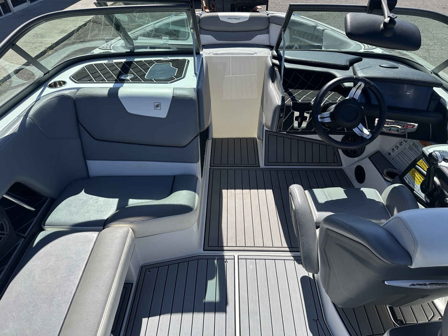 2018 Nautique GS22