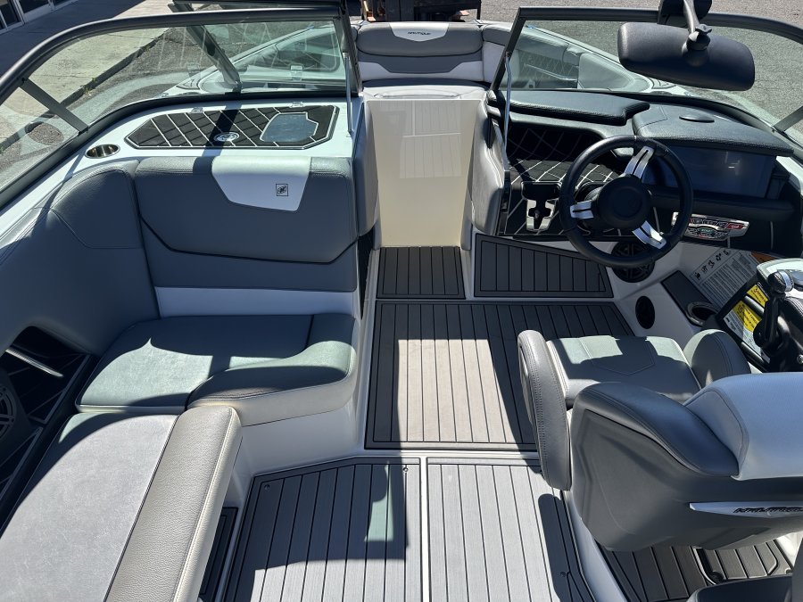 2018-nautique-gs22-138637-image10