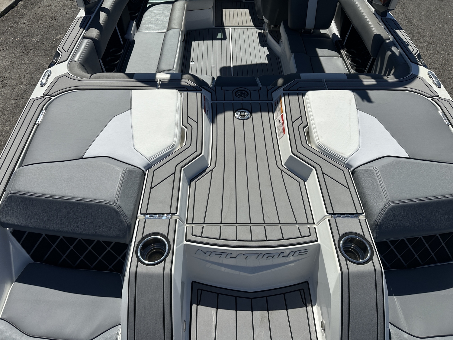 2018 Nautique GS22