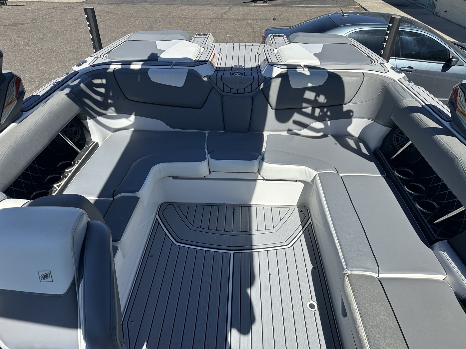 2018 Nautique GS22