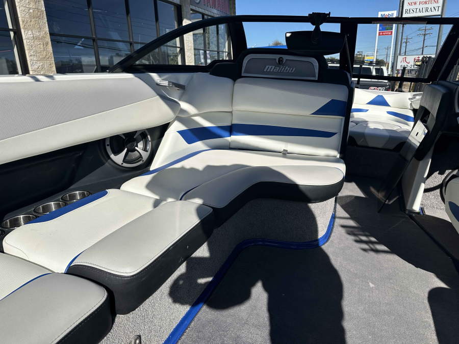 2017 Malibu Boats Wakesetter 23 LSV for sale in , 