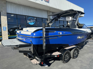 2017 Malibu Boats Wakesetter 23 LSV for sale in , 