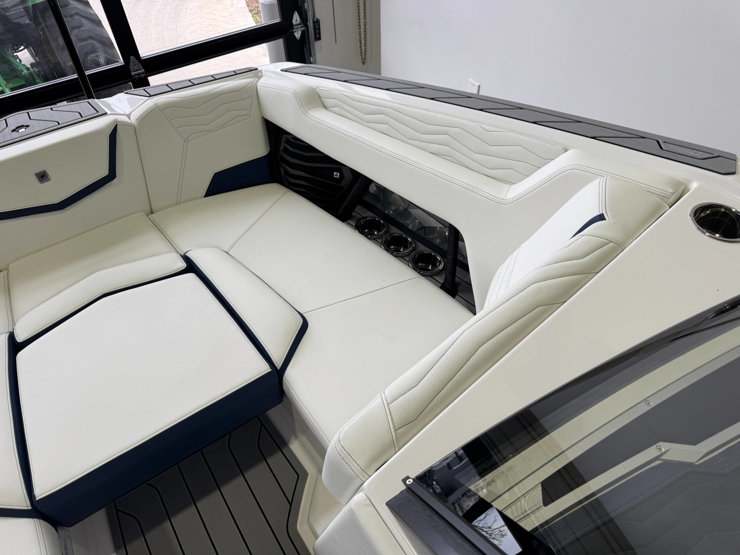 2025 Nautique Super Air Nautique G23