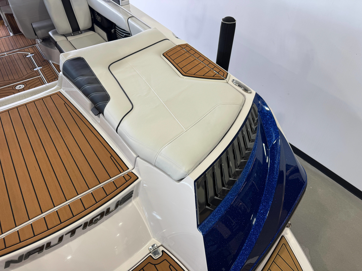 2015 Nautique Super Air Nautique G23
