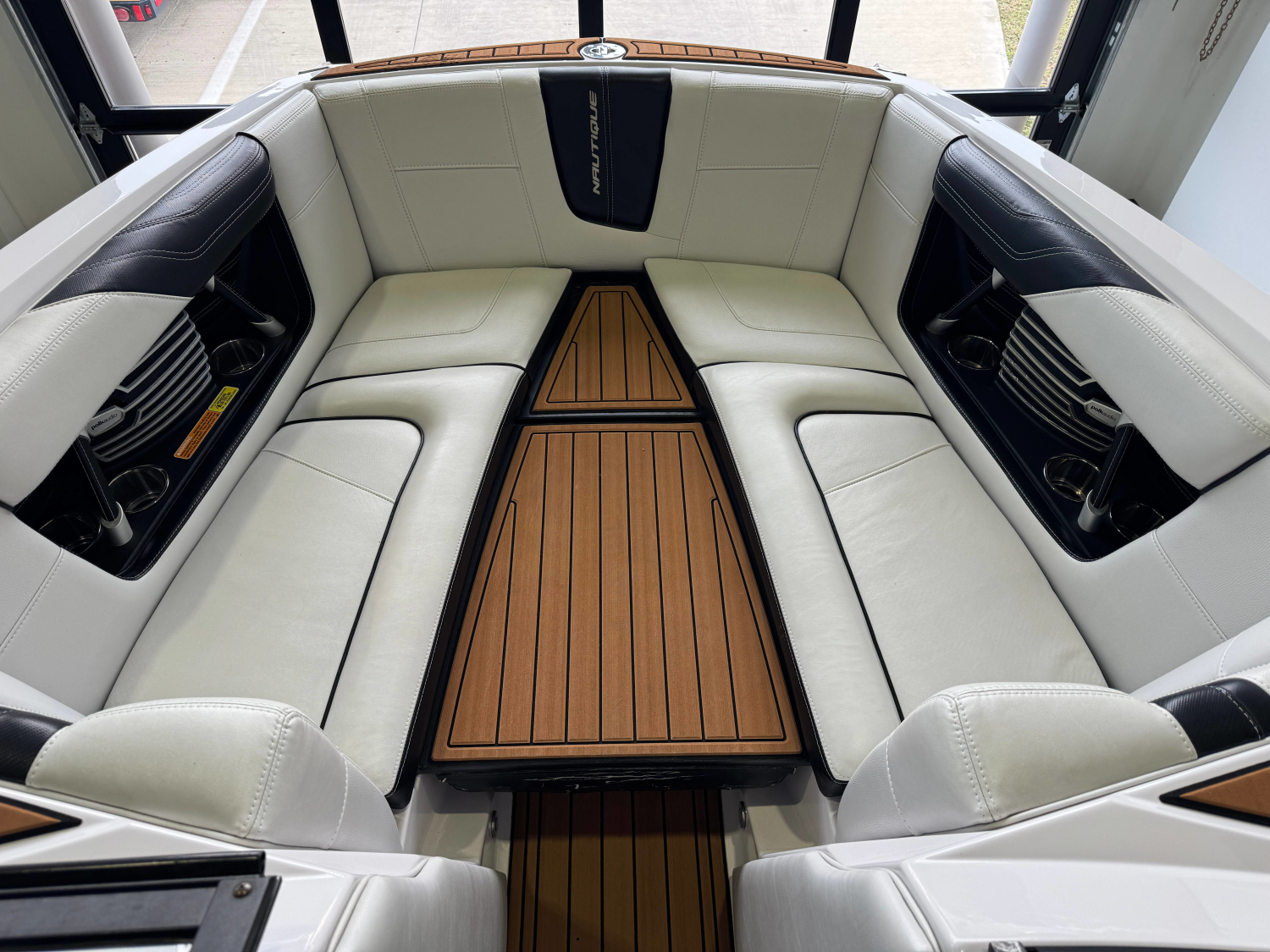 2015 Nautique Super Air Nautique G23