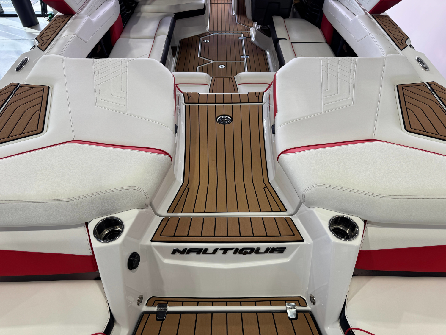 2021 Nautique Super Air Nautique G23