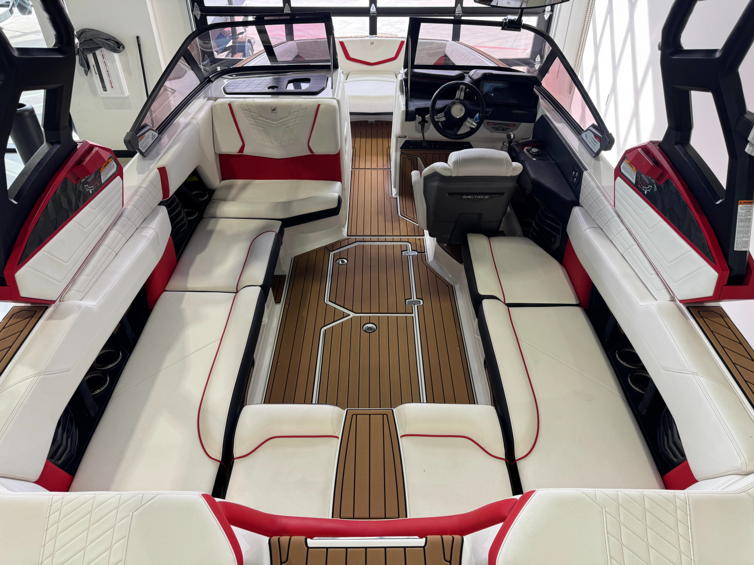 2021 Nautique Super Air Nautique G23