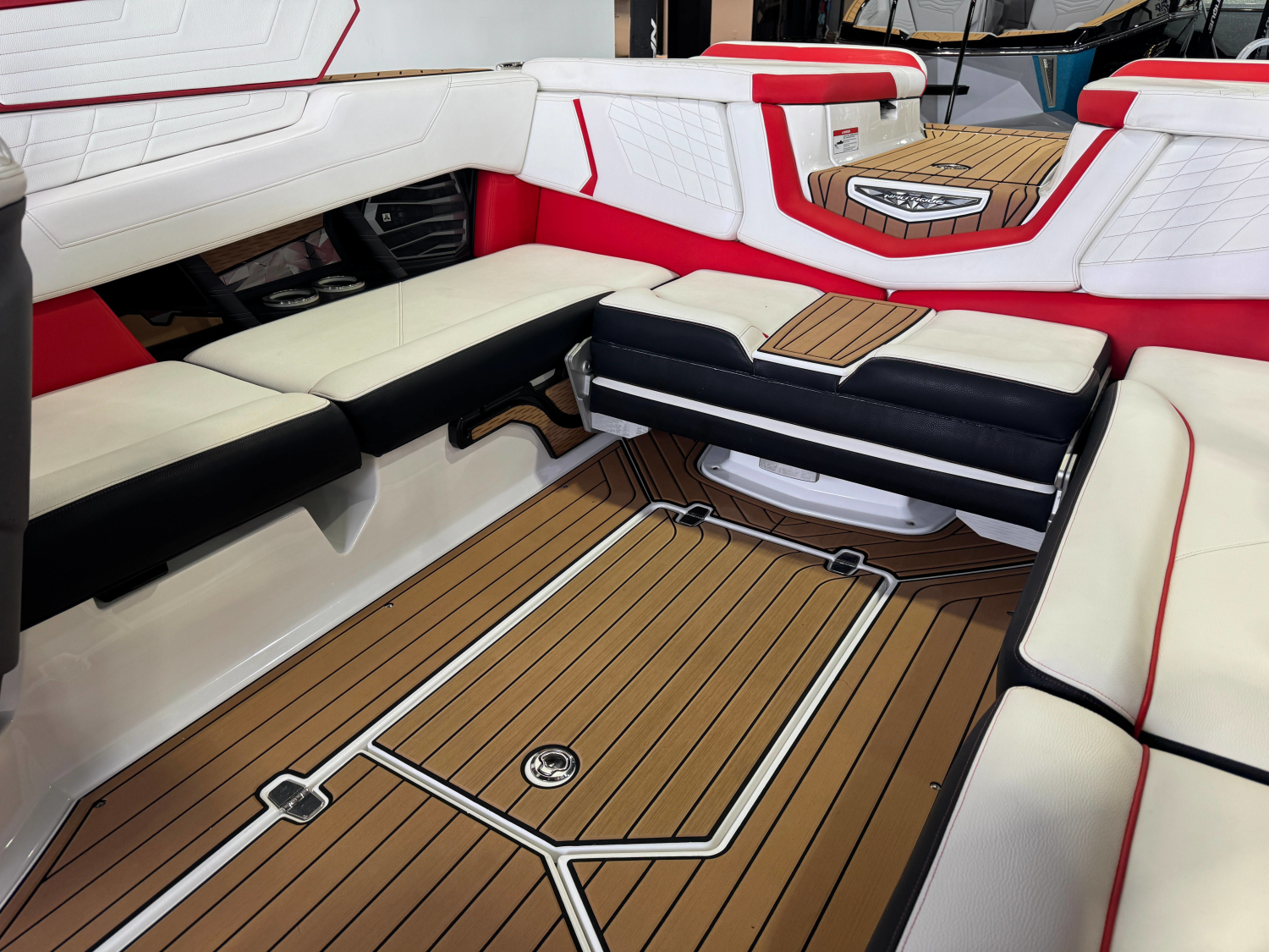 2021 Nautique Super Air Nautique G23