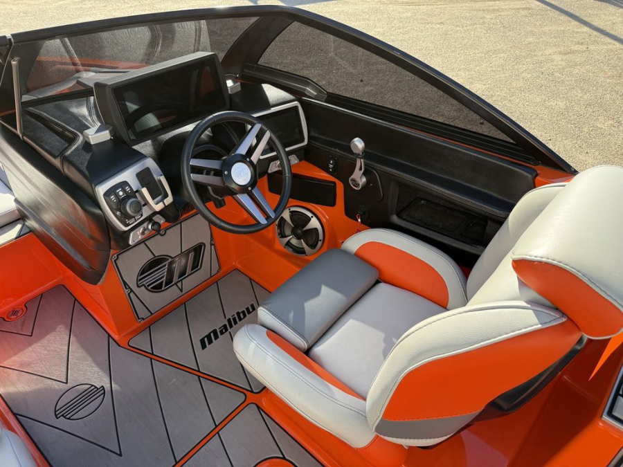 2019 Malibu Boats Wakesetter 25 LSV for sale in Montgomery, Texas