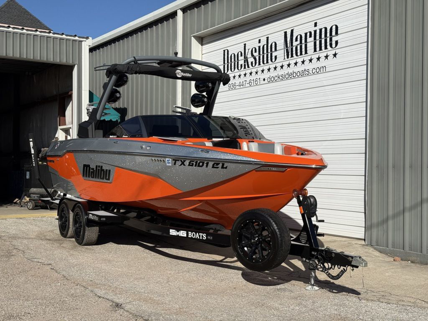 2019 Malibu Boats 25 LSV