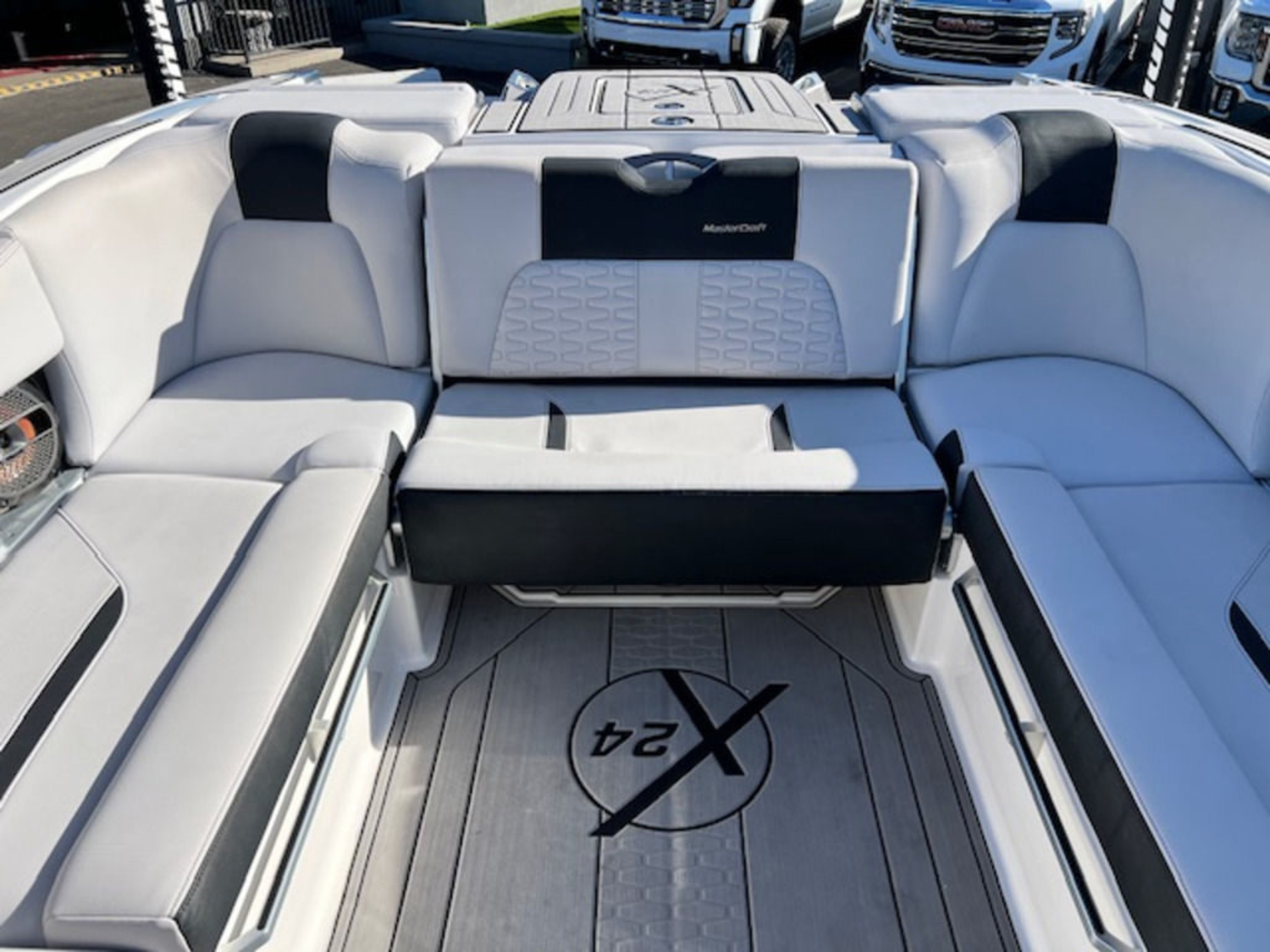 2019 Mastercraft X24