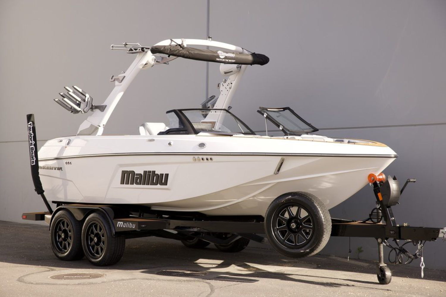 2026 Malibu Boats 20 VTX