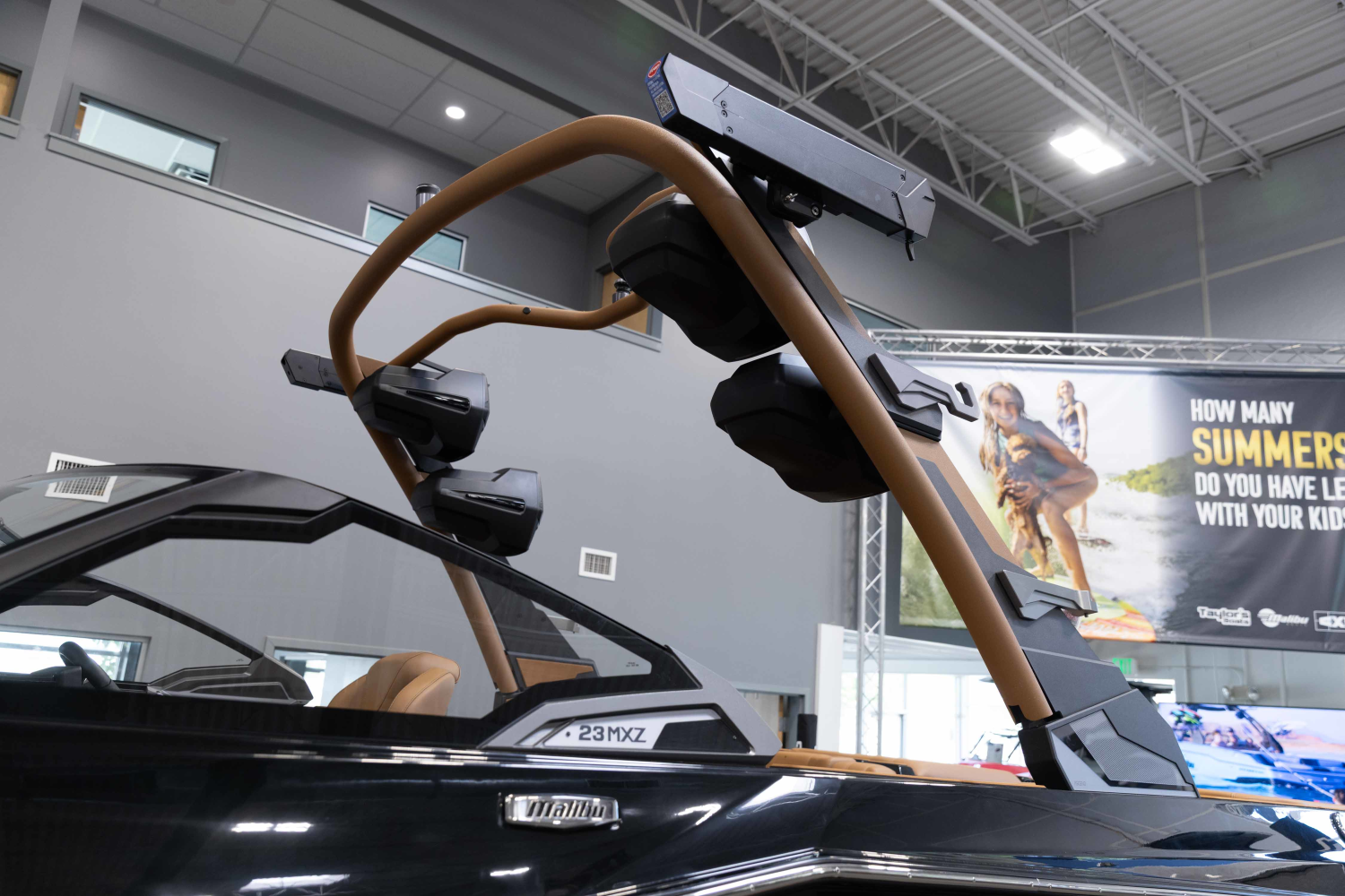 2026 Malibu Boats 23 MXZ