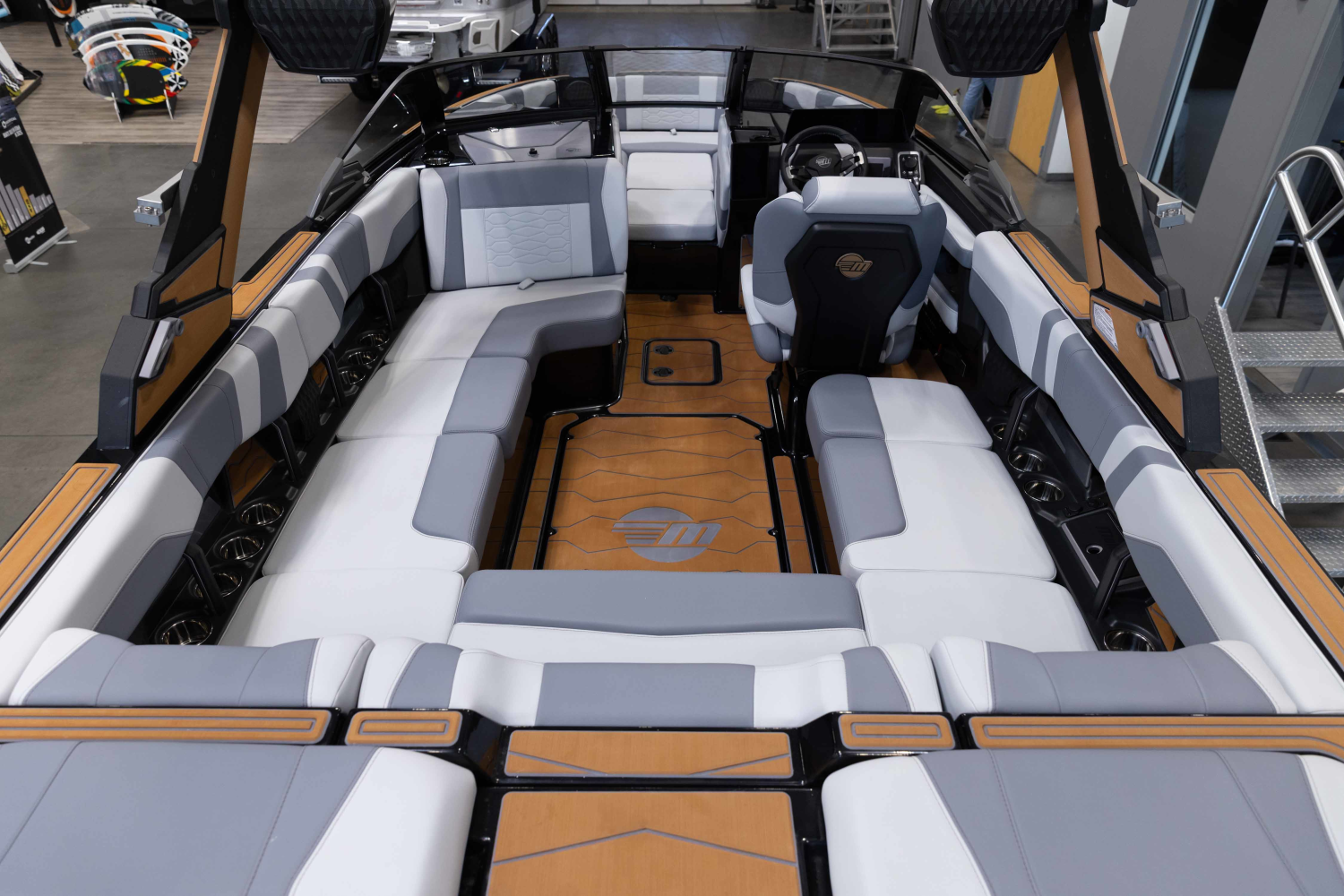 2026 Malibu Boats 23 MXZ
