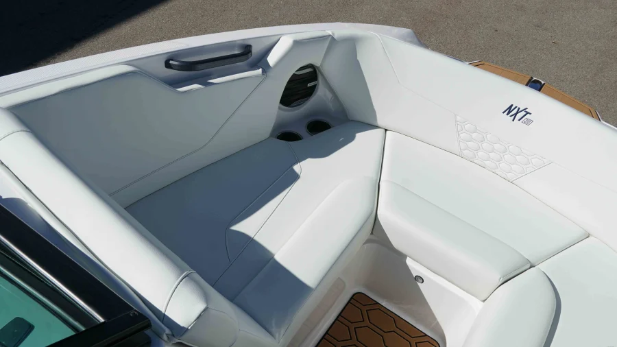 2026-mastercraft-nxt20-123268-image21
