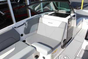 2025-mastercraft-nxt21-123270-image12