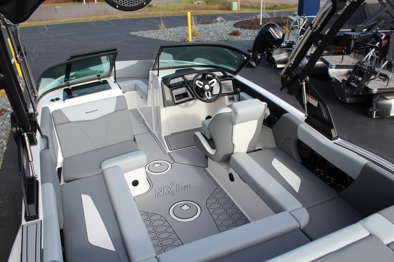 2025 MasterCraft NXT21