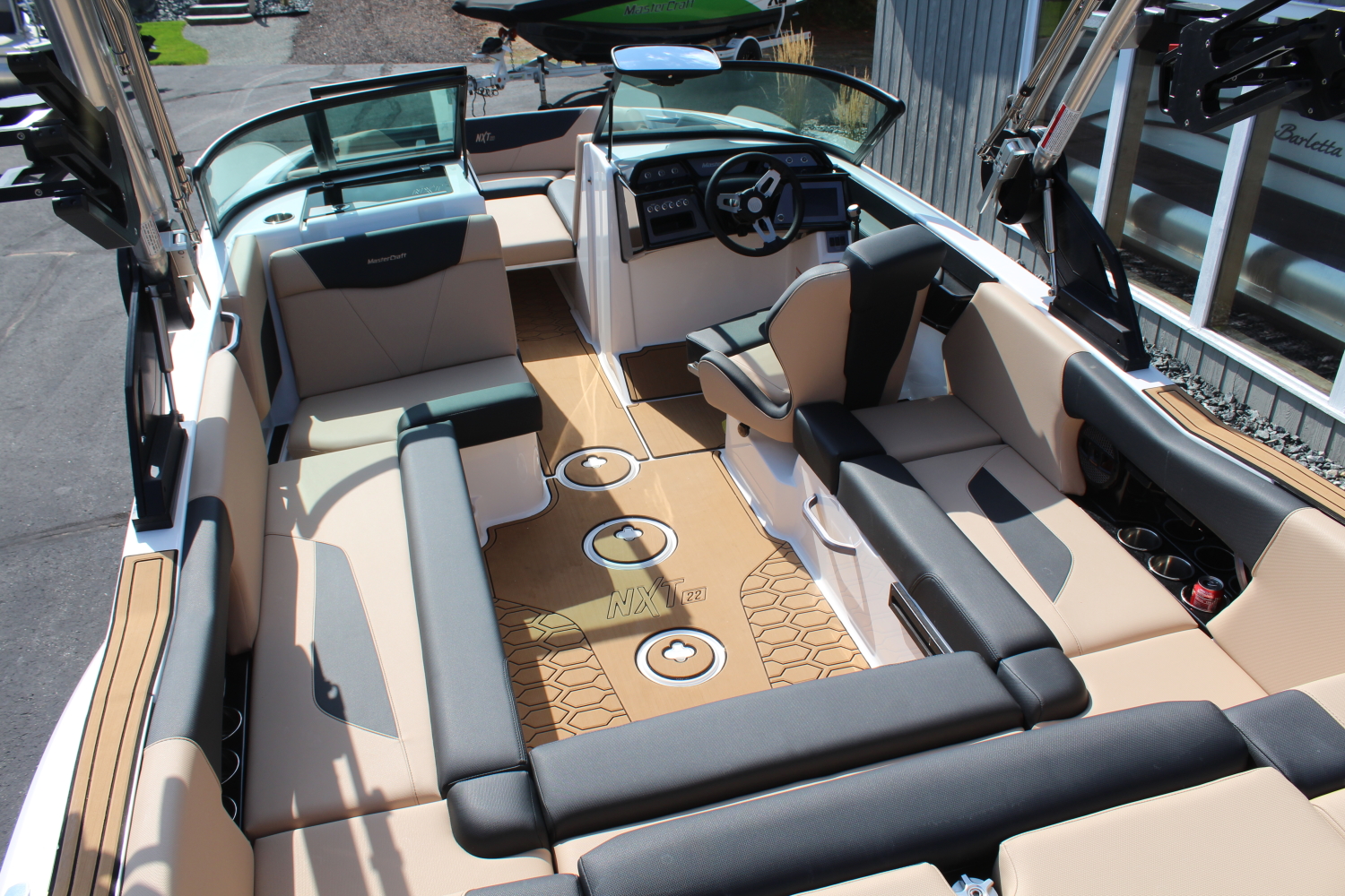 2024 MasterCraft NXT22