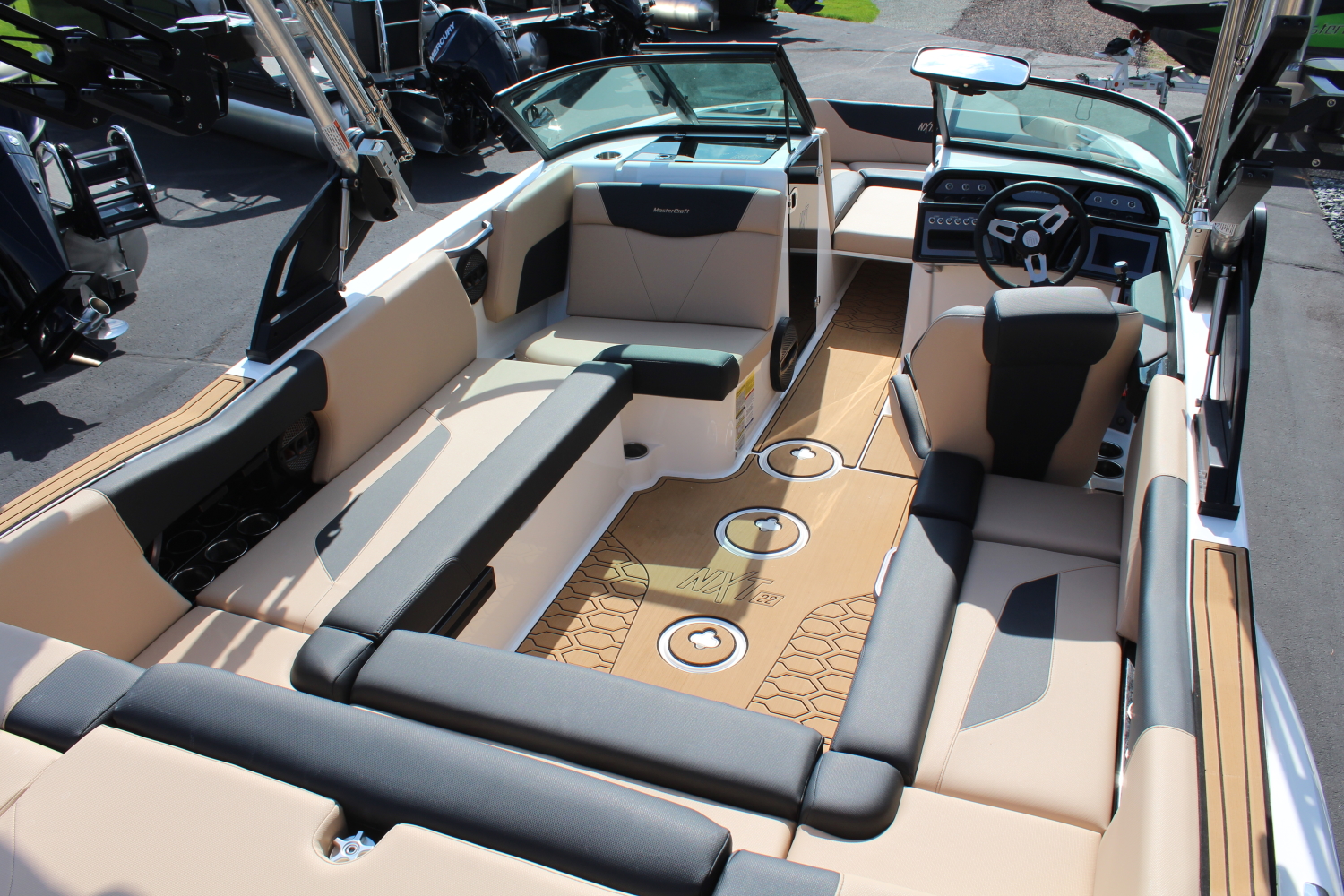2024 MasterCraft NXT22