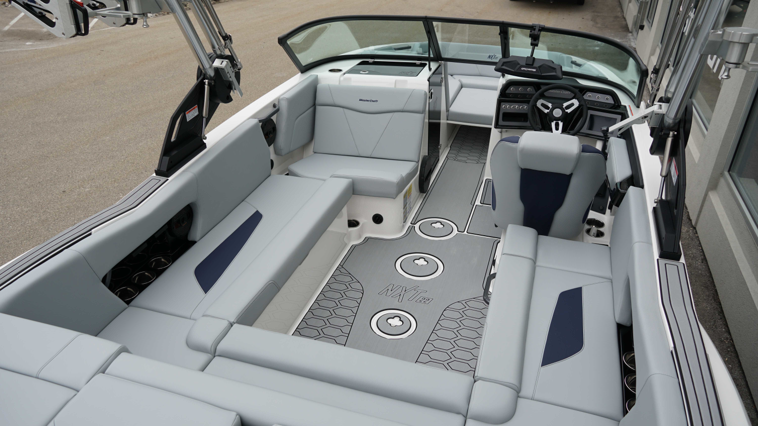 2025 MasterCraft NXT22