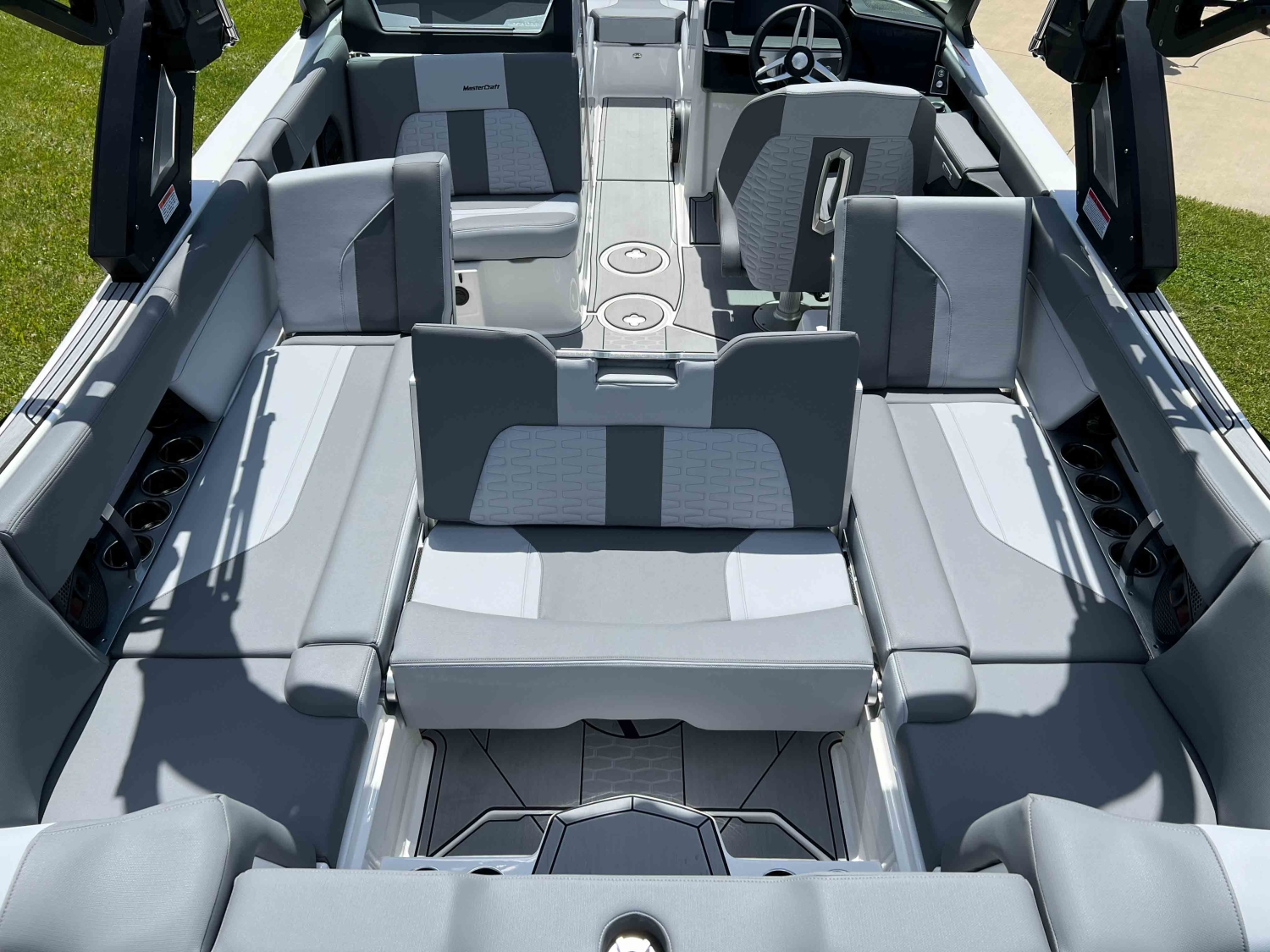 2025 MasterCraft X24