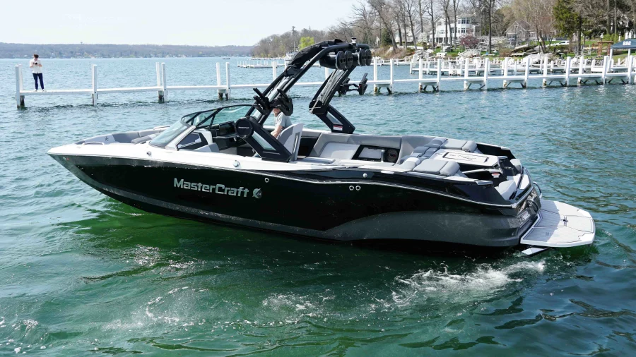 2025-mastercraft-x24-123285-image22