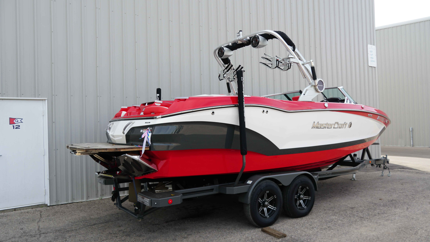2021 Mastercraft X24