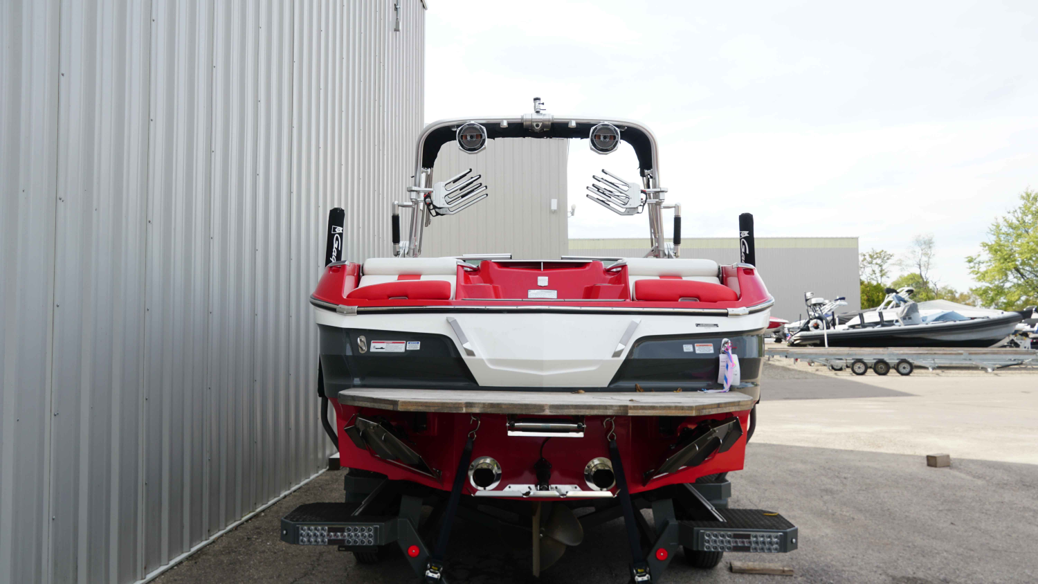 2021 Mastercraft X24