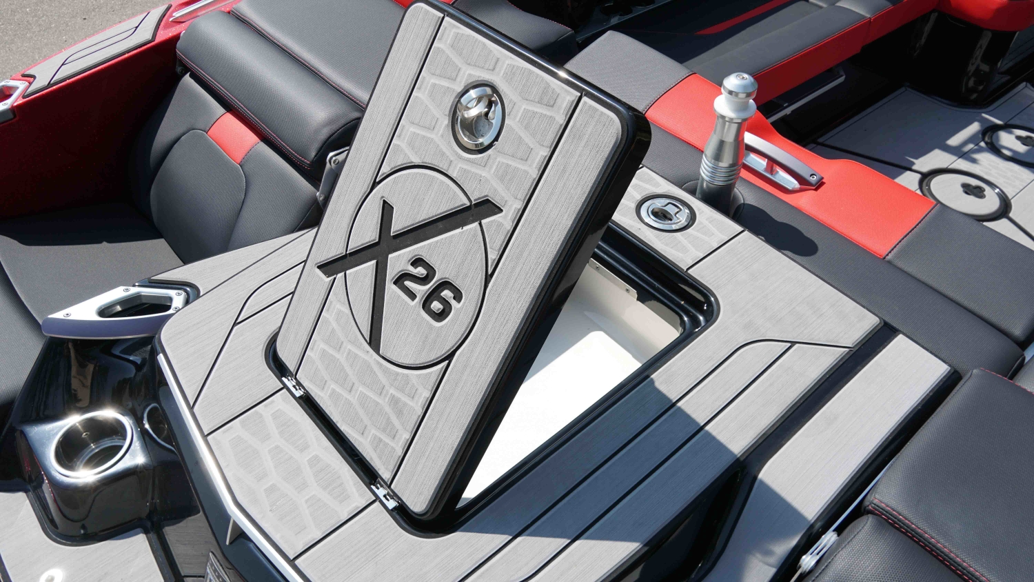 2022 MasterCraft X26