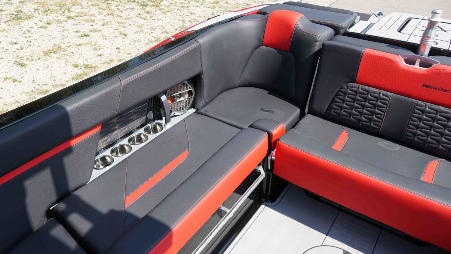 2022 MasterCraft X26