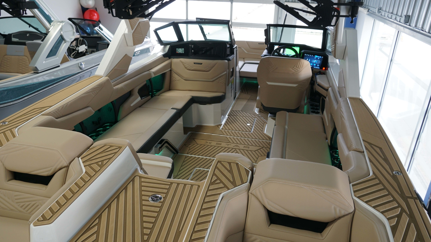 2025 MasterCraft XStar 23
